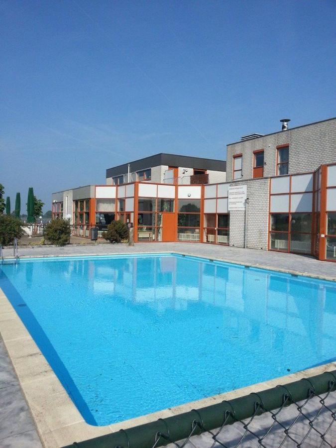 Gezellige Chalet In Lithse Ham Bagian luar foto